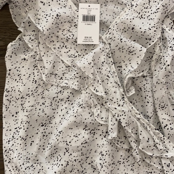 Ruffle tank NWT willow and root from Buckle - Picture 4 of 8